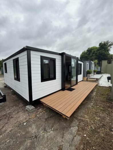 Tiny Home - 37m2 - 2 Bedrooms - Ready for delivery Carousel 2