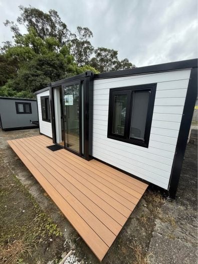 Tiny Home - 37m2 - 2 Bedrooms - Ready for delivery Carousel 1