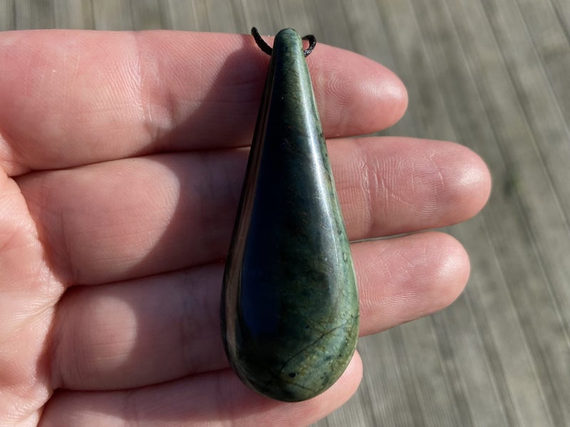 $1 Res!! Pounamu roimata pendant *Tangiwai* Carousel 2