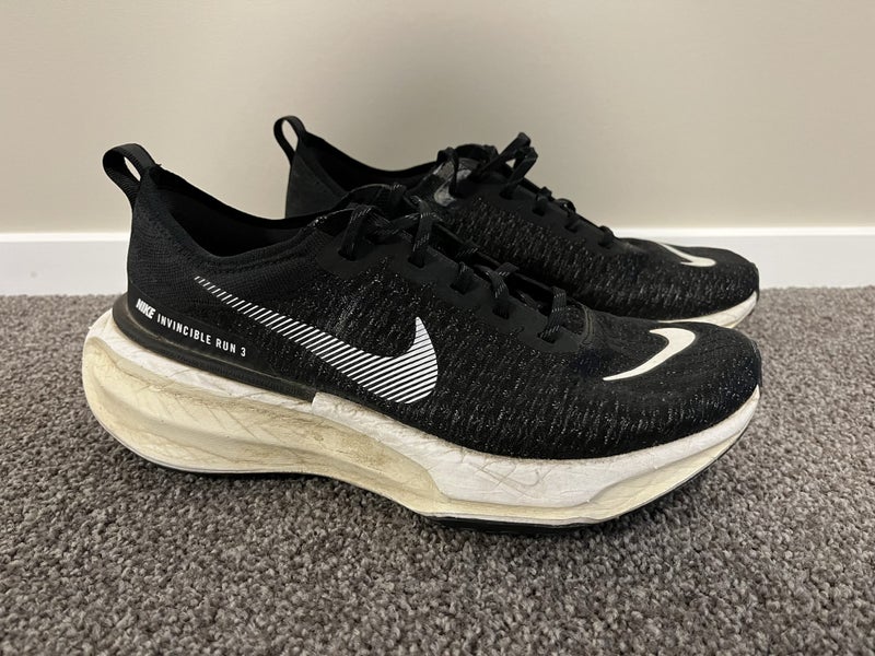 Nike Invincible Run 3 US11 Carousel 1