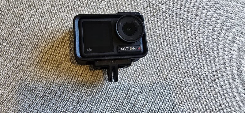 DJI ACTION 4 CAMERA Carousel 1