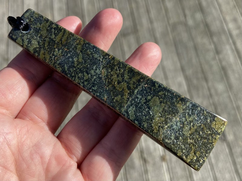 $1 Res!! Pounamu toki pendant *Serpentine* 4.5 inches Carousel 3