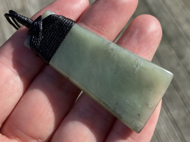 $1 Res!! Greenstone/ Pounamu bound toki pendant *Inanga* Carousel 2