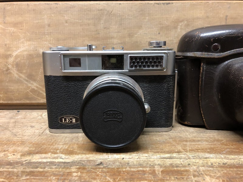 Samoca 35mm Film Camera - $1 RESERVE Carousel 2