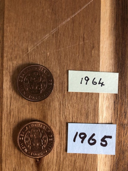 New Zealand Half Penny Choose either 1964 or 1965 Carousel 1