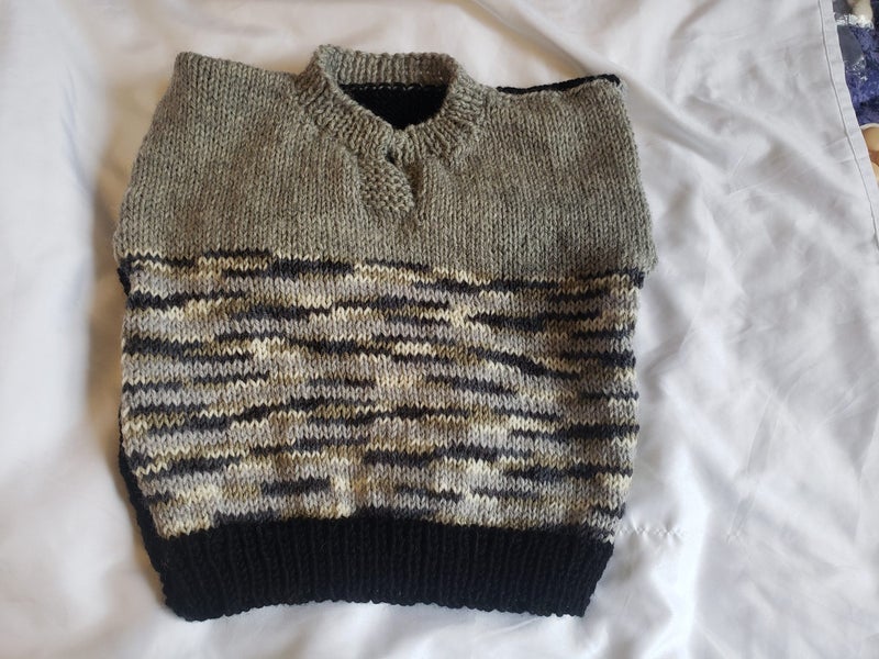 Pure wool boys jersey 18 - 24 months Carousel 1