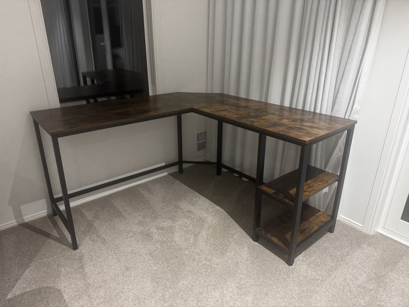 L-Shape industrial style desk Carousel 2