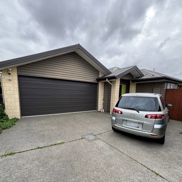 Image 1 of 11