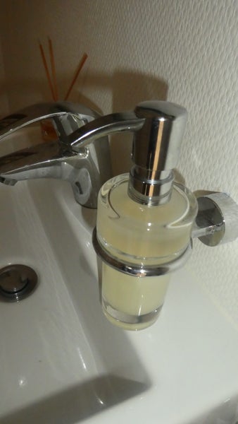 German made liquid /soap dispensor Emco Rondo 2 New in box Carousel 5
