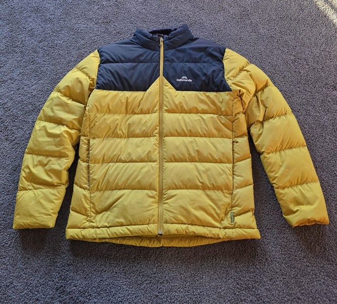 Kathmandu Puffer Jacket Carousel 1