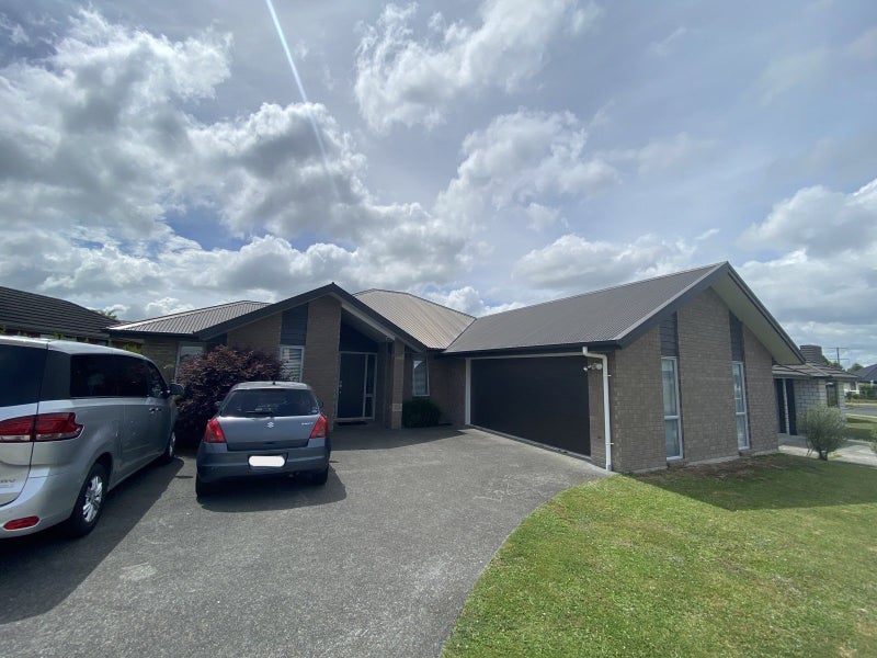 Image 1 of 15