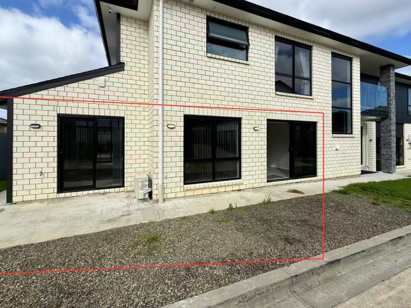 Image 1 of 10