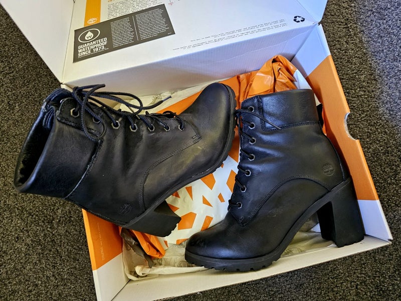 Timberland boots with heels, (+/- Colorado handbag!) Carousel 2