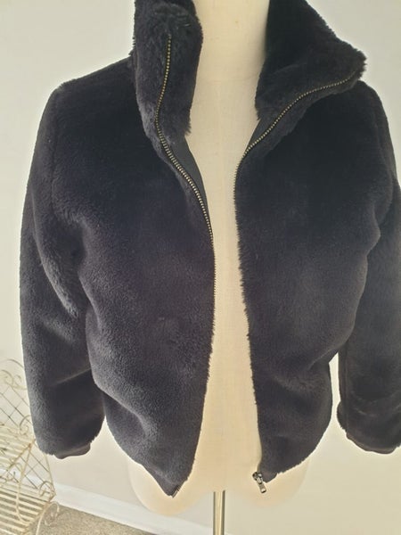 Child's Country Road Fluffy Jacket SZ 12 Carousel 1