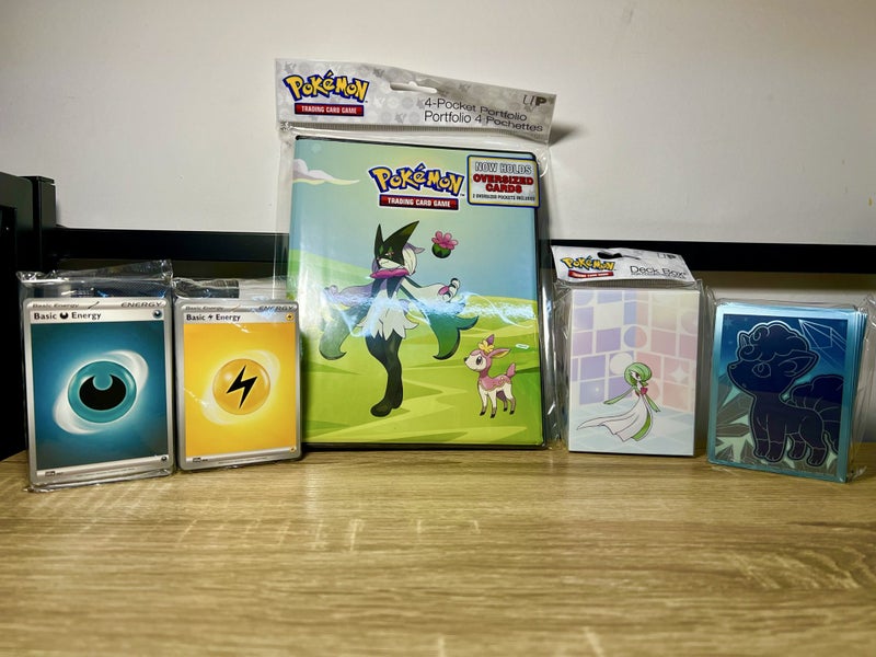 (PRICE DROP) Pokemon Accessory Bundle Carousel 1