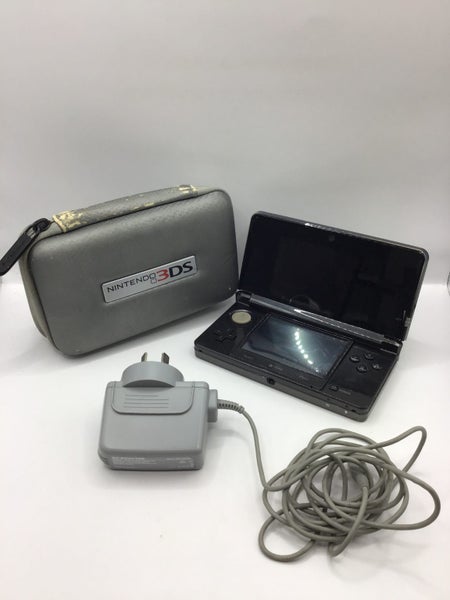 * Black Nintendo 3DS Console w/ Case & Charger! * Carousel 1