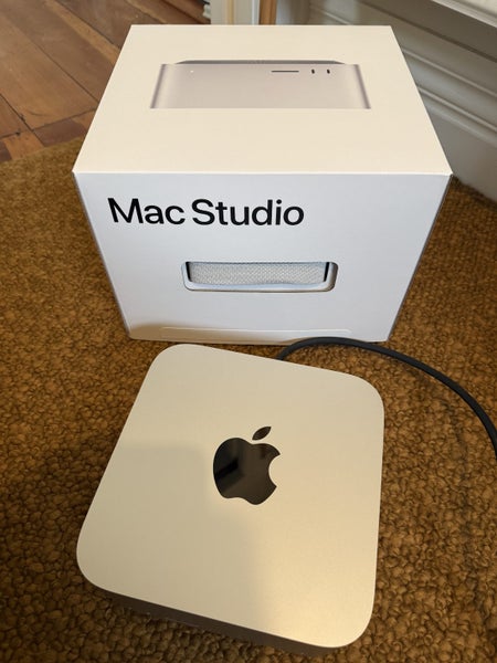 Mac Studio 2022 - M1 Max Carousel 3