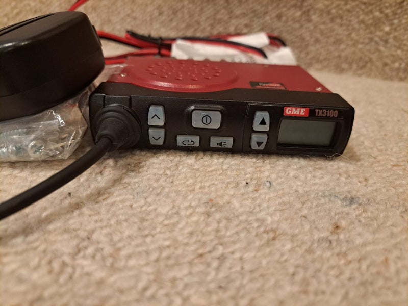 GME TX3100 UHF CB Radio Carousel 2