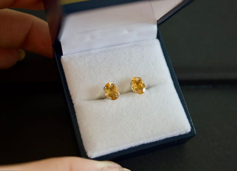 14ct White Gold Citrine Stud Earrings Carousel 1