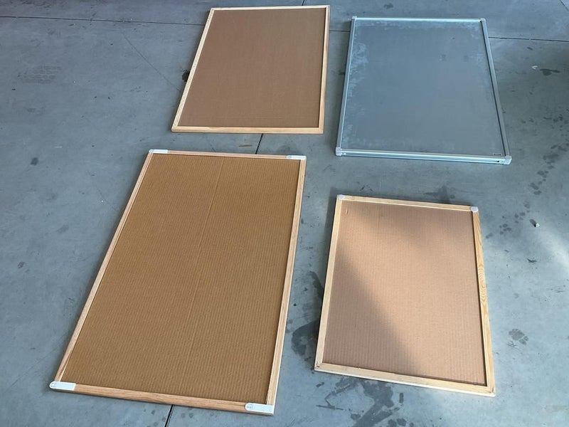 4x Whiteboards Carousel 8
