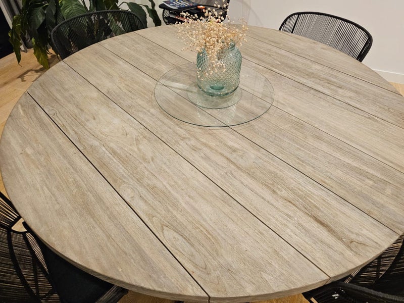 Table for outdoor or indoor use62866850877059111