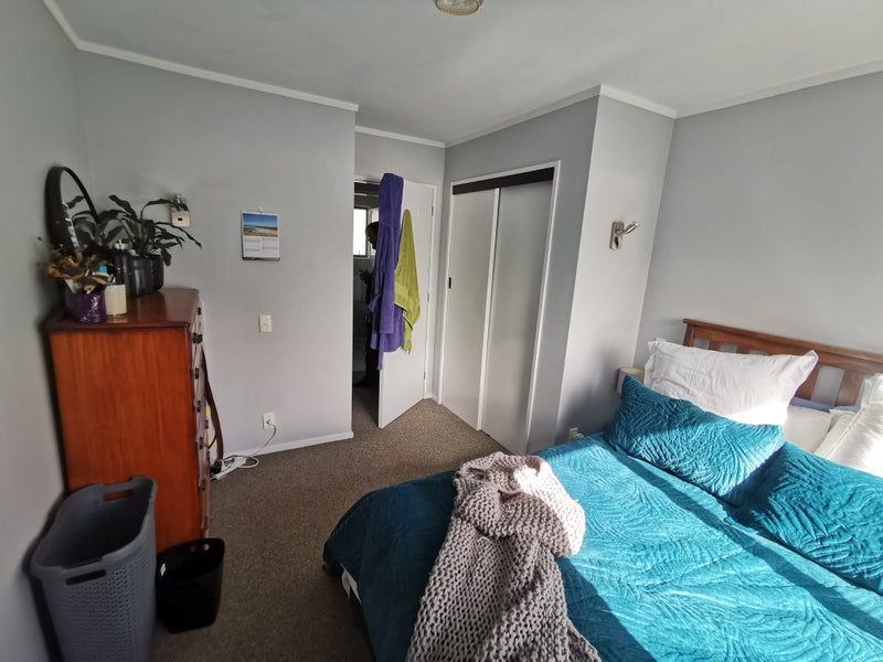 Queenwood, 3 bedrooms62932728431618111