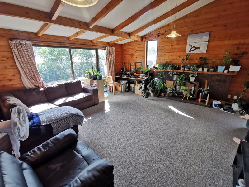 Queenwood, 3 bedrooms62932728431618112