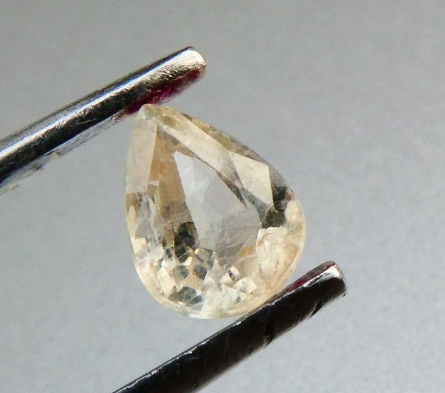 $1RE 1.45CT UNHEATED PEAR CUT 100% NATURAL LIGHT YELLOW SAPPHIRE Carousel 1