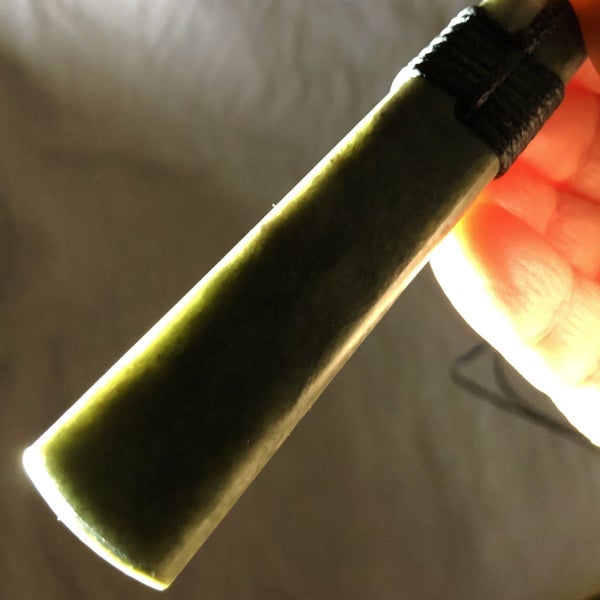 CRAZY 1 DAY AUCTION: 8.6cm Greenstone Toki Pendant, $1 Reserve Carousel 2