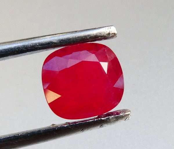 $1RE 3.05CT SPLENDID HUGE CUSHION CUT 100% NATURAL RED RUBY Carousel 1