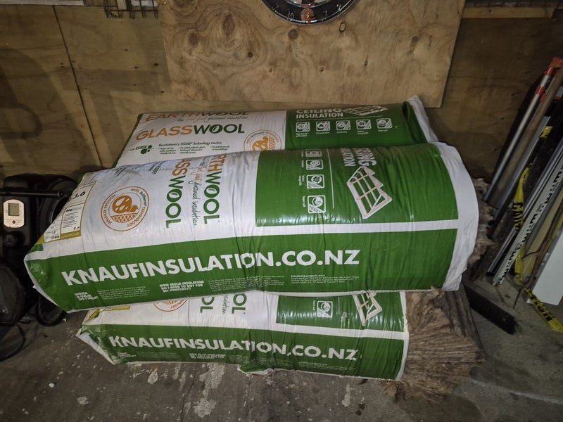 Earthwool ceiling insulation Carousel 1