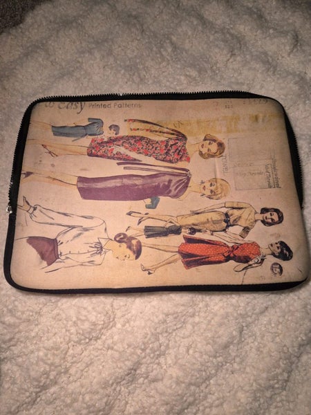 Laptop Bag Carousel 1