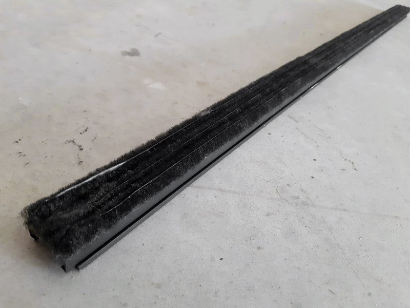 Under Door Sweeper Brush / Draft Attachment Carousel 5