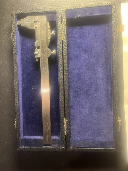 CHESTERMAN SHEFFIELD VINIER CALLIPERS IN ORIGINAL CASE Carousel 1