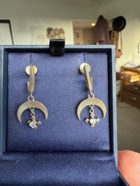 Zoe and Morgan earrings Carousel 1