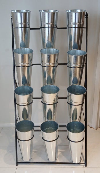 12-bucket Flower Stand Carousel 2