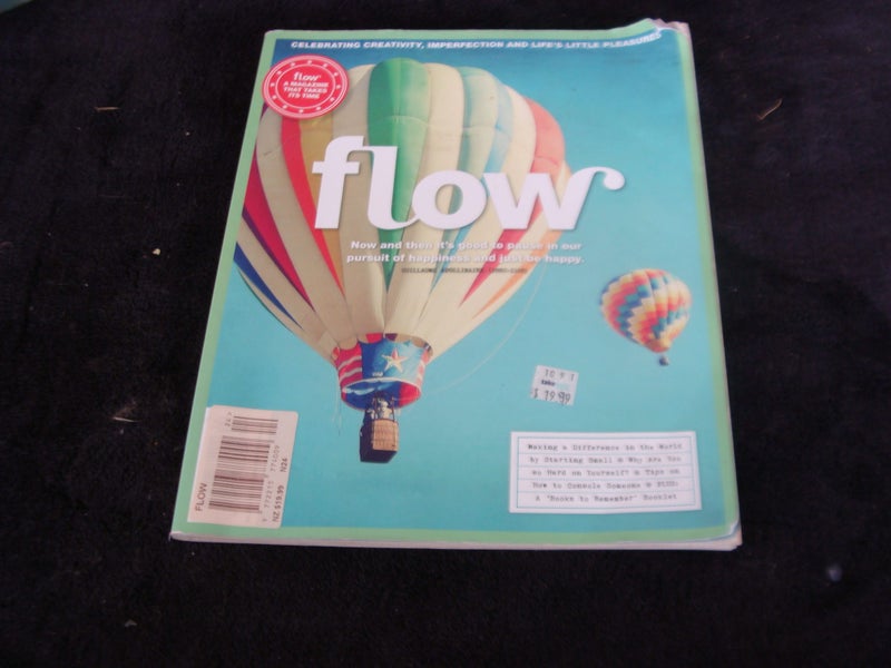 FLOW Magazines x 2 Carousel 1