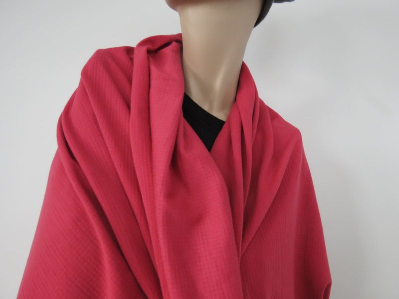 2m Aloha Pinky Red 75% merino 25% polyester 230g Textured Stretch Knit Carousel 9