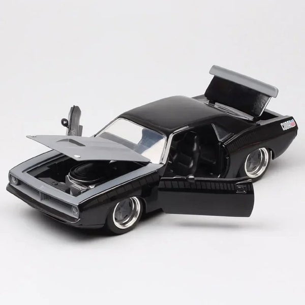 Jada 1:24 1973 Plymouth Barracuda Scale Vintage Diecast Carousel 1