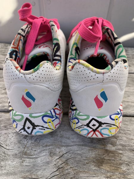 Girls Sketchers sneakers size US 1 Carousel 2