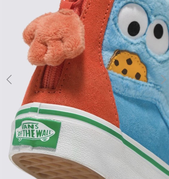 VANS X SESAME STREET UK13.5 kids shoes Carousel 8