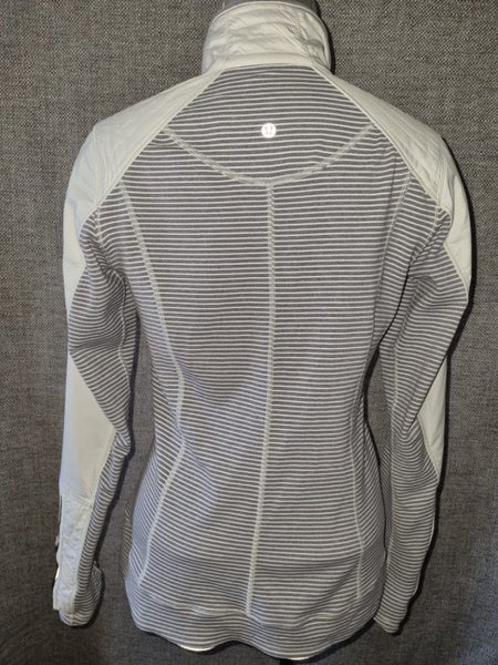 LULULEMON Nulu Jersey ** lululemon sz 8 Carousel 2