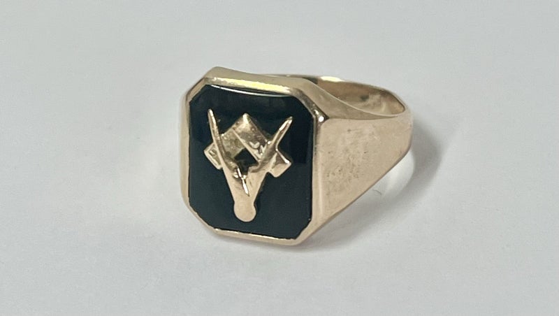****9CT ROSE GOLD ONYX RING**** Carousel 3