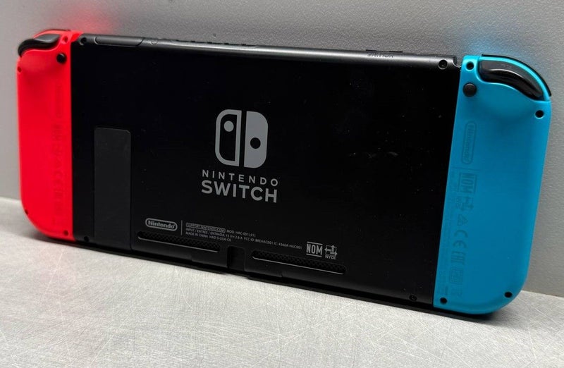 Nintendo Switch - Switch Console Carousel 4