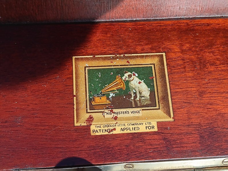 His Masters Voice Gramaphone Carousel 2