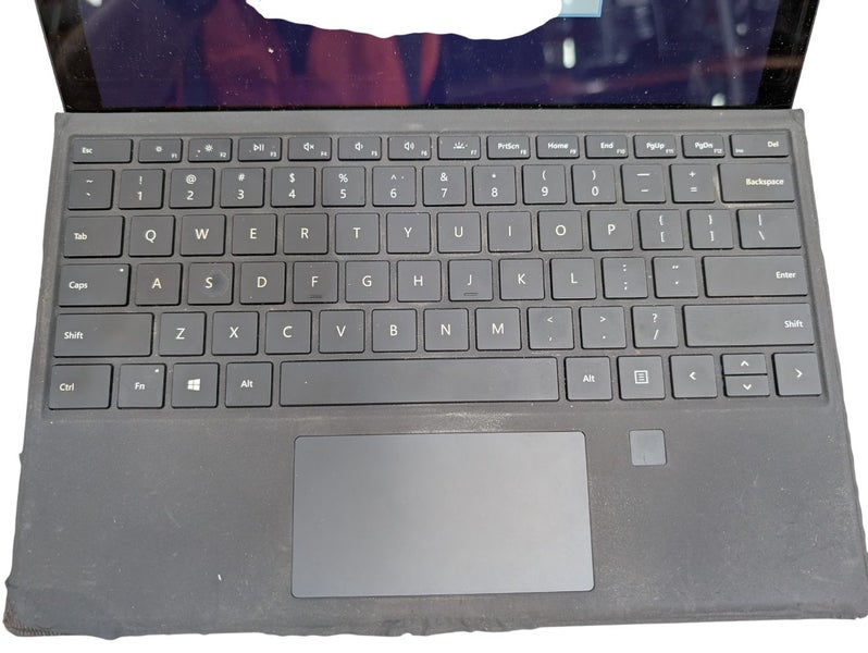 SURFACE Pro 7 - i5 10th Gen 8GB 256GB NVMe - Intel Iris - W11 Home Carousel 6