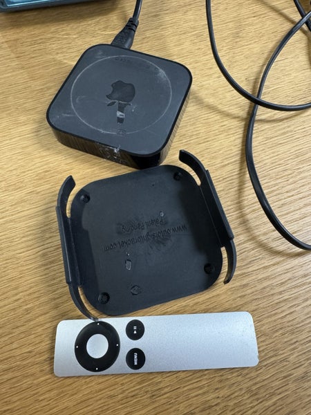 Apple TV A1469 3rd Gen Carousel 1