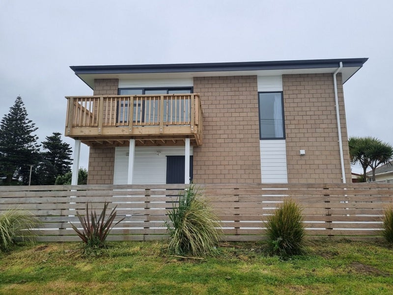 Image 1 of 11