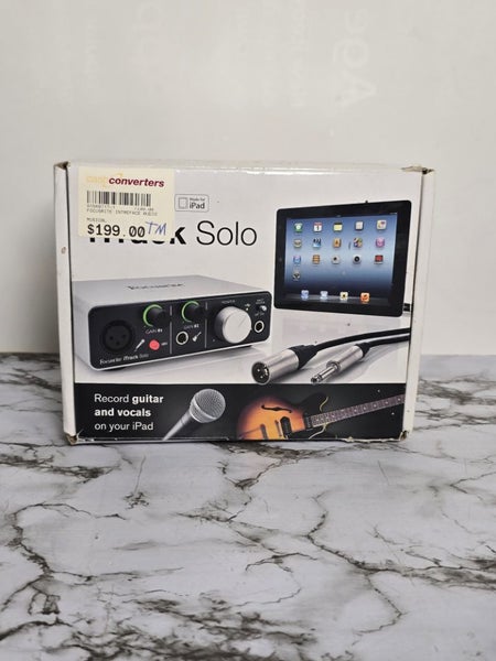 Focusrite iTrack Solo Carousel 1