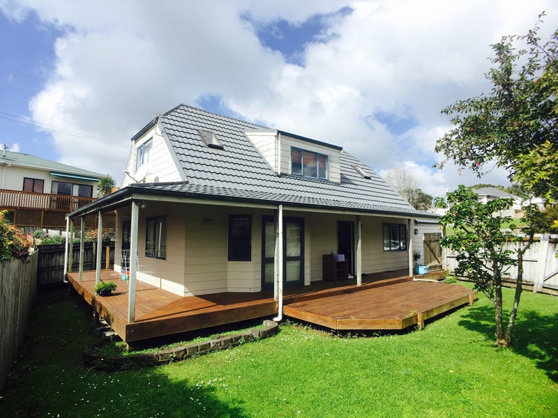 Image 1 of 20